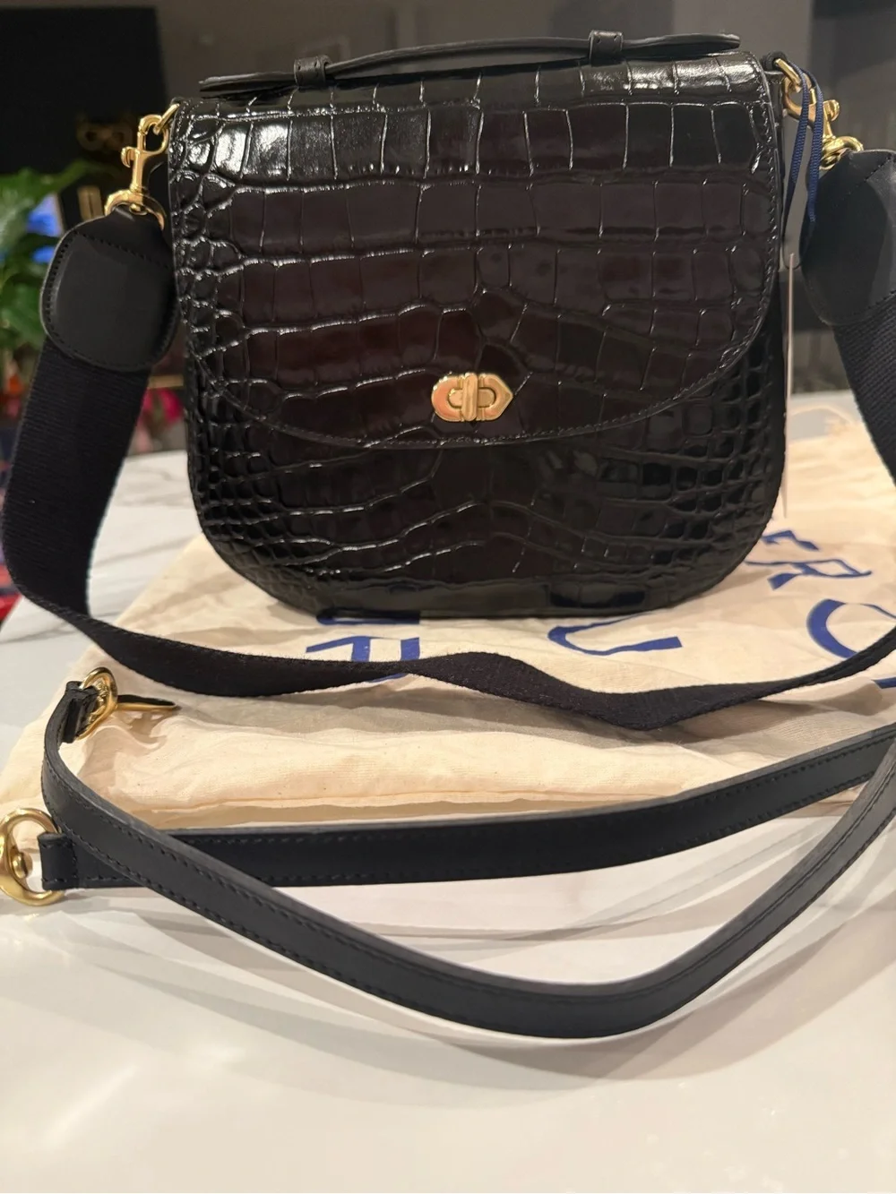 Turnlock Louis w/ Top Handle - Black Croco Clare V.